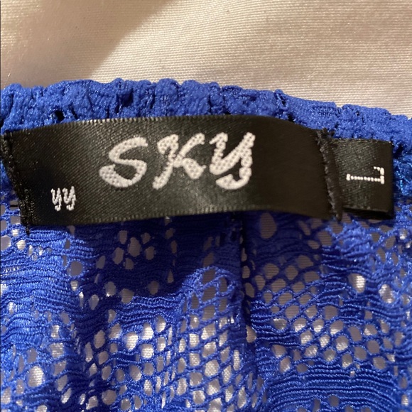 Lace/loose fit crop - Picture 2 of 2